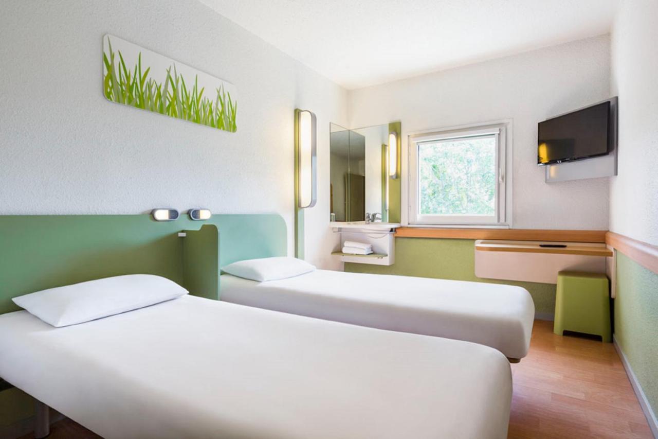 Ibis Budget Poitiers Nord Futuroscope Шасней дю Пуату Екстериор снимка