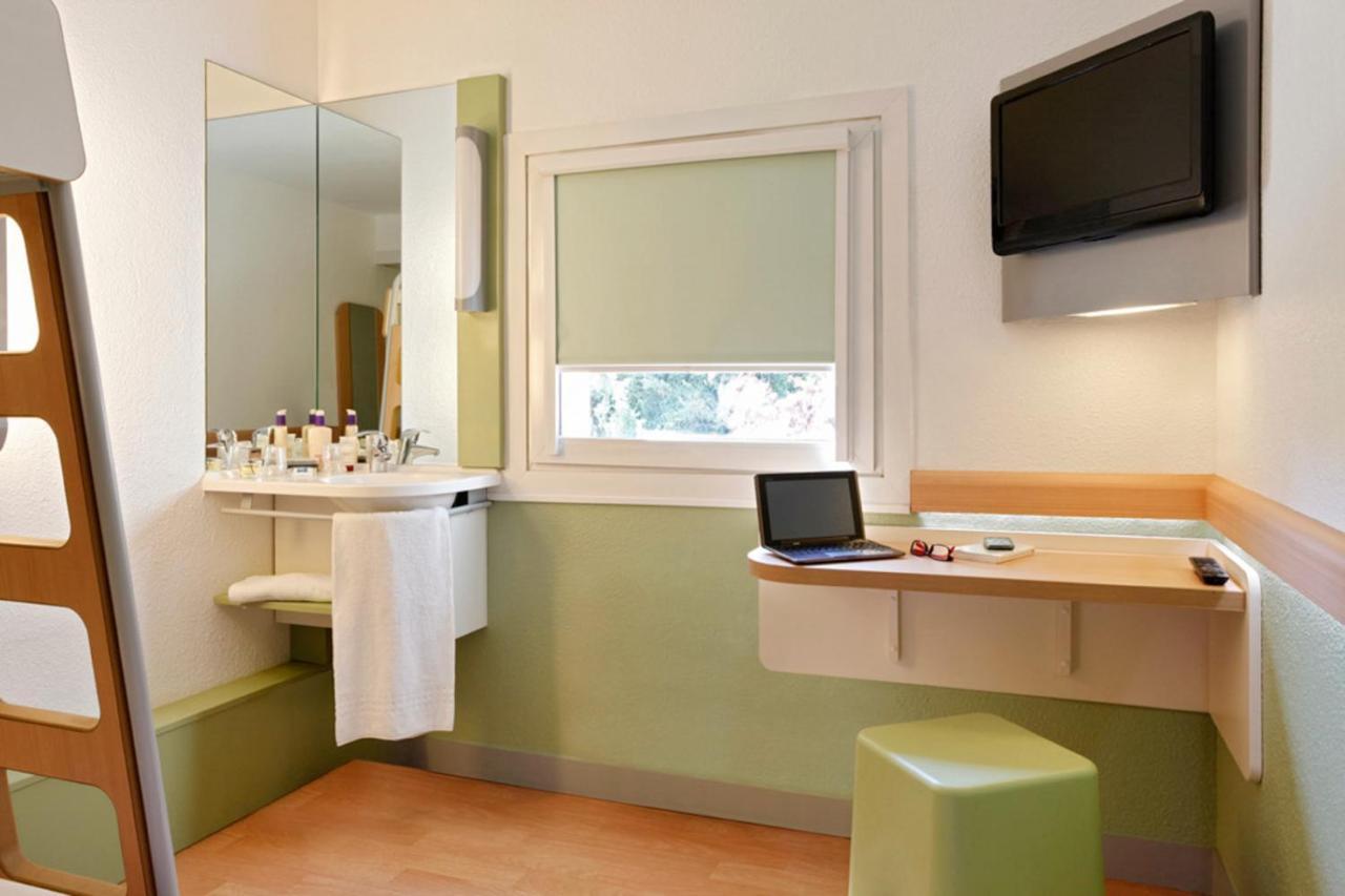 Ibis Budget Poitiers Nord Futuroscope Шасней дю Пуату Екстериор снимка