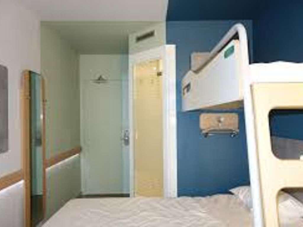 Ibis Budget Poitiers Nord Futuroscope Шасней дю Пуату Стая снимка