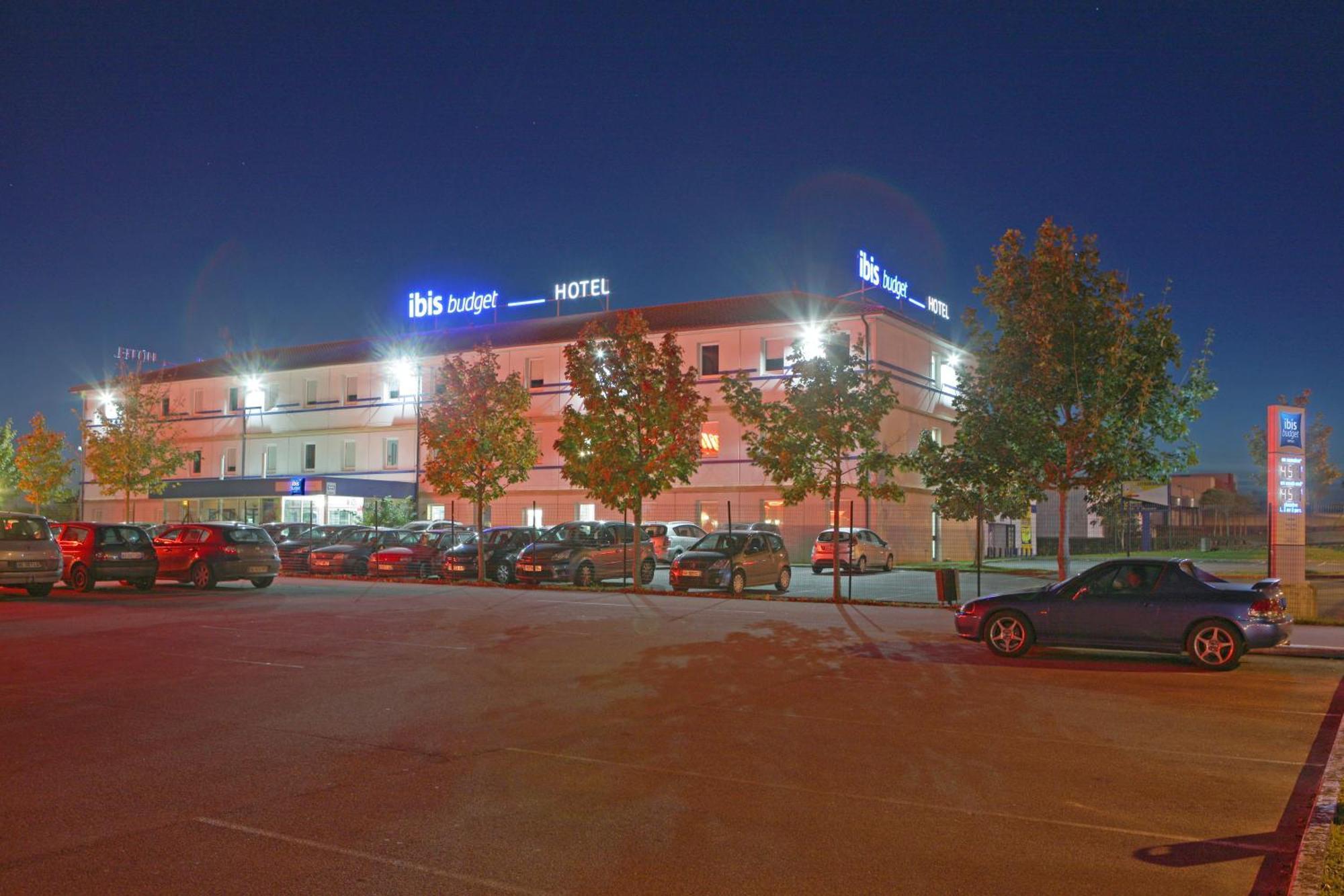 Ibis Budget Poitiers Nord Futuroscope Шасней дю Пуату Екстериор снимка